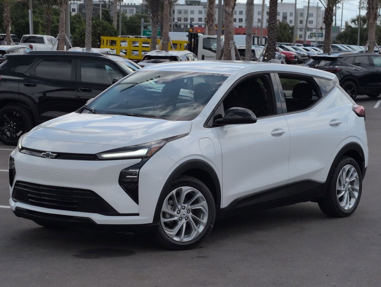 2027 Chevrolet Bolt EV LT Auto's photo