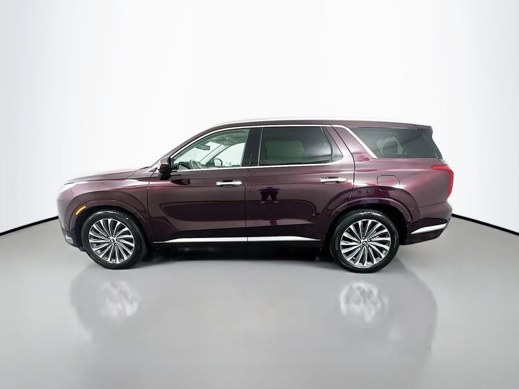 Used 2024 Red Hyundai Calligraphy image 8
