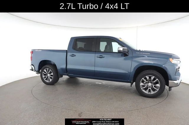 Used 2024 Blue Chevrolet LT image 25