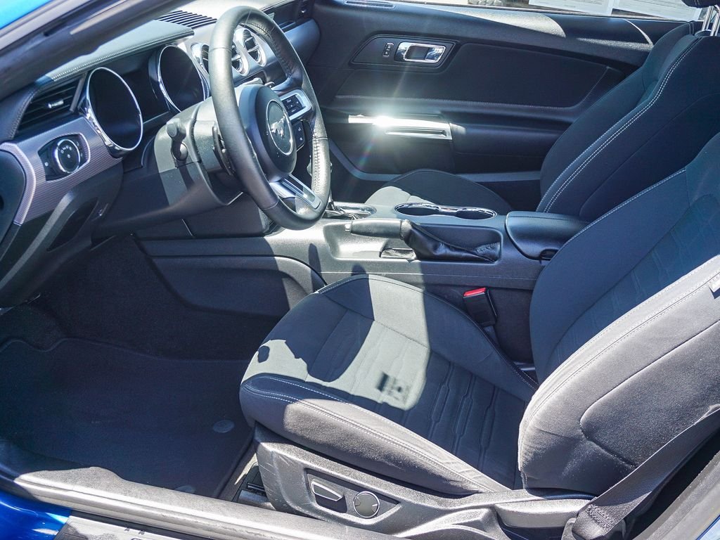 Used 2017 Blue Ford GT image 19