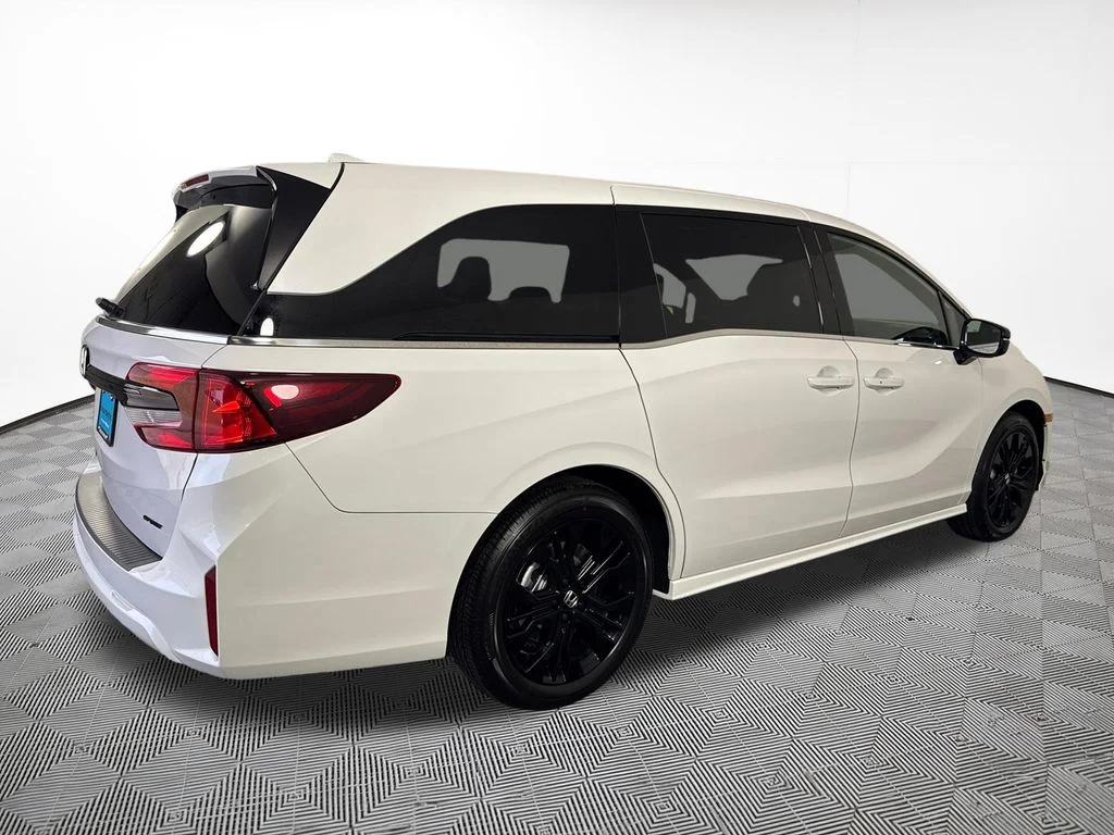 New 2026 Platinum White Pearl Honda Sport-L image 9