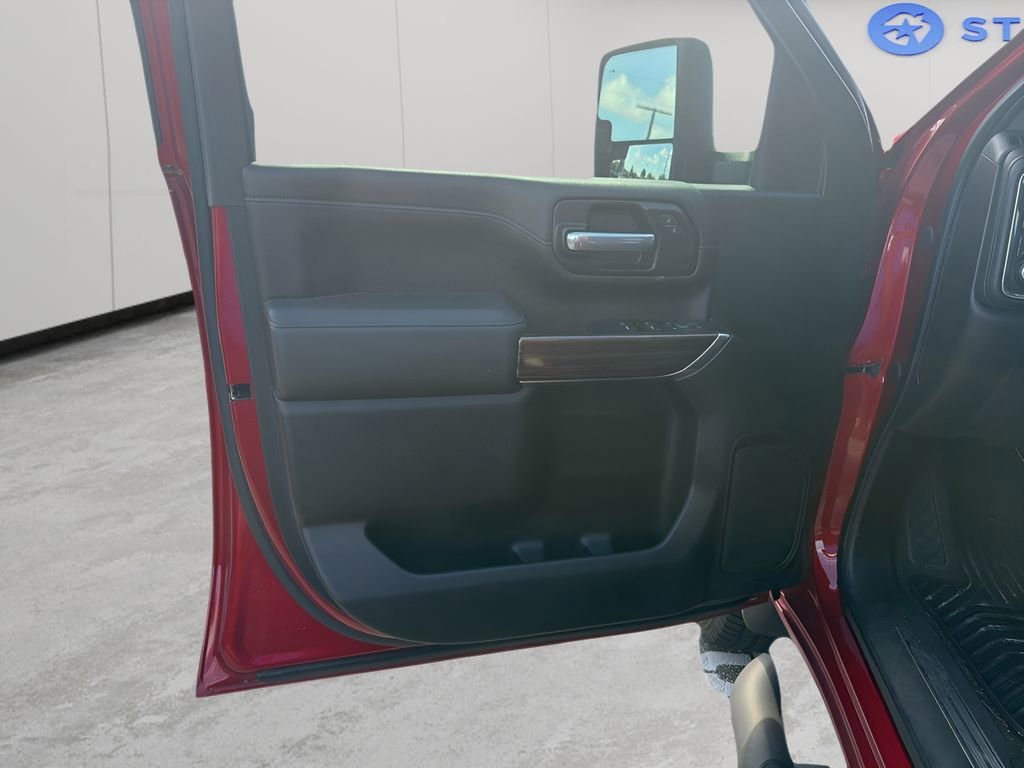 Used 2021 CHERRY RED TINTCOAT Chevrolet LT image 6