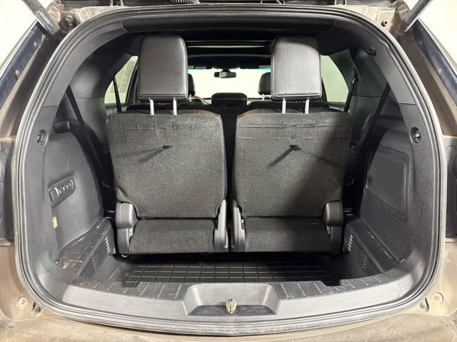 Used 2016 Brown Ford Platinum image 22