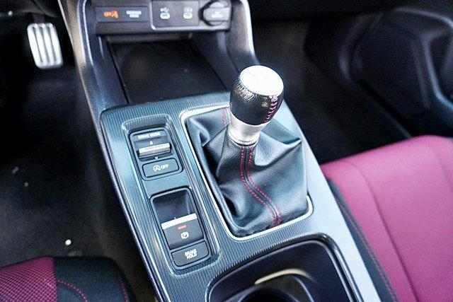 Used 2025  Honda Base image 30