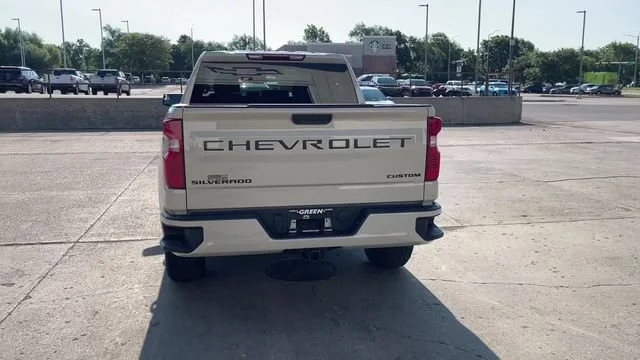 2026 Chevrolet Silverado 1500 Custom - Photo 7