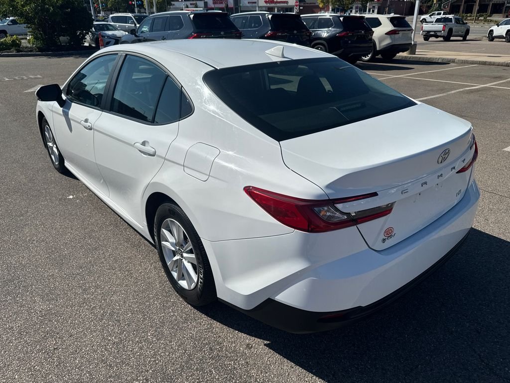 Used 2025 White Toyota LE image 5