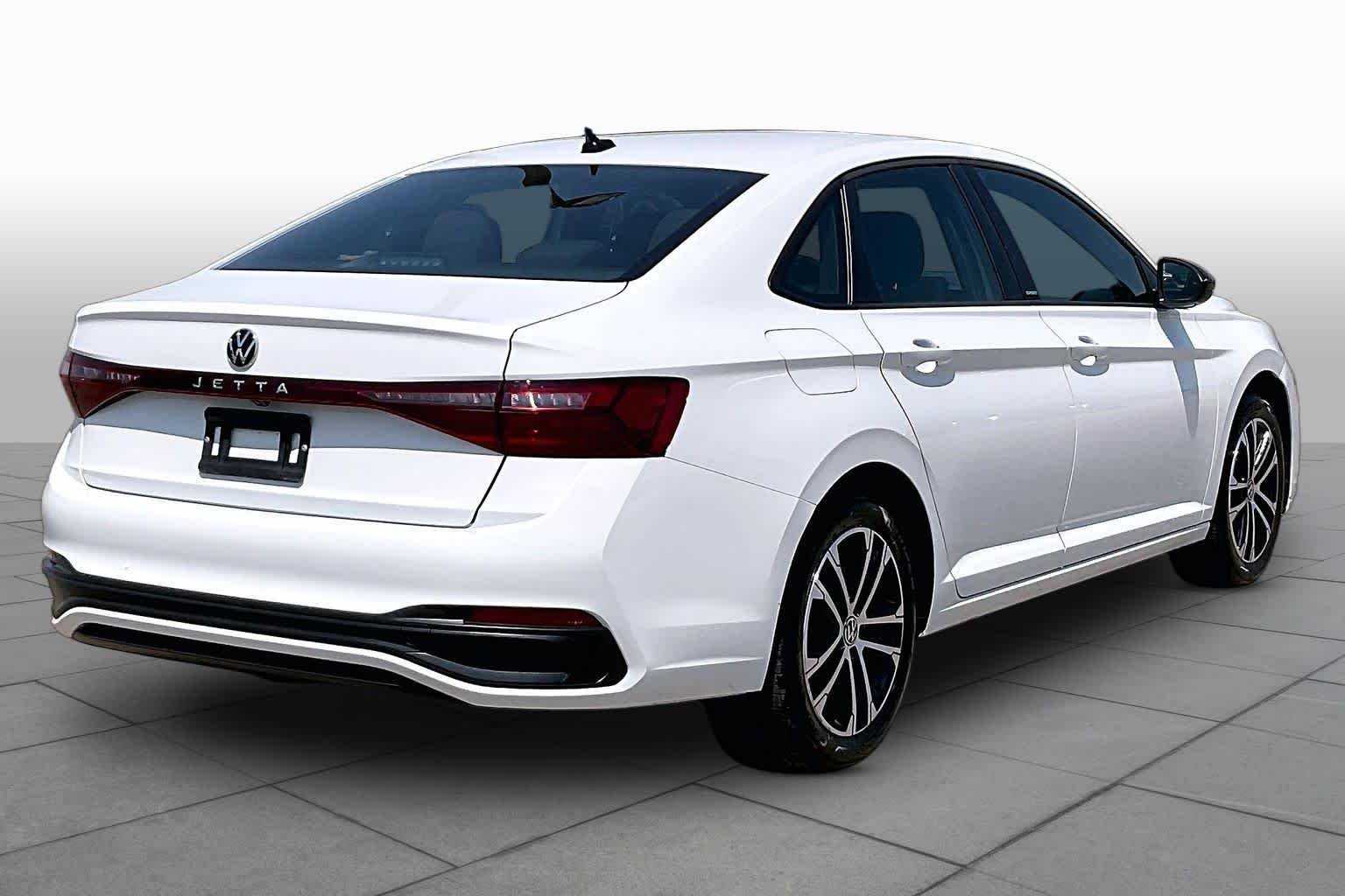 Used 2025 Pure White Volkswagen Sport image 12