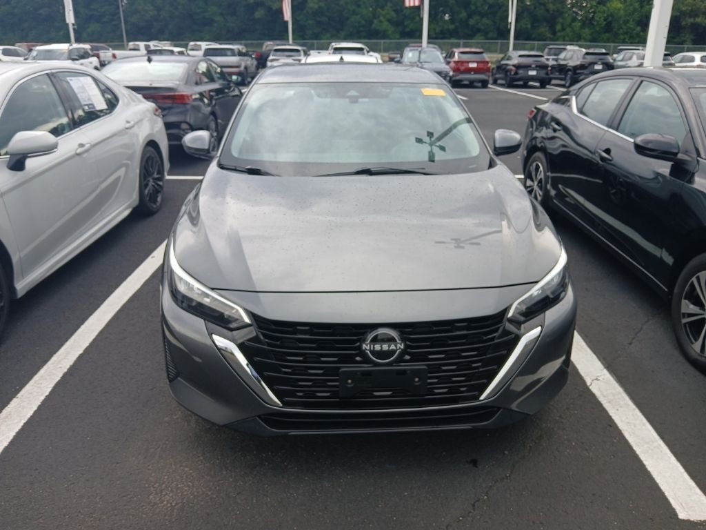 2025 Nissan Sentra's photo