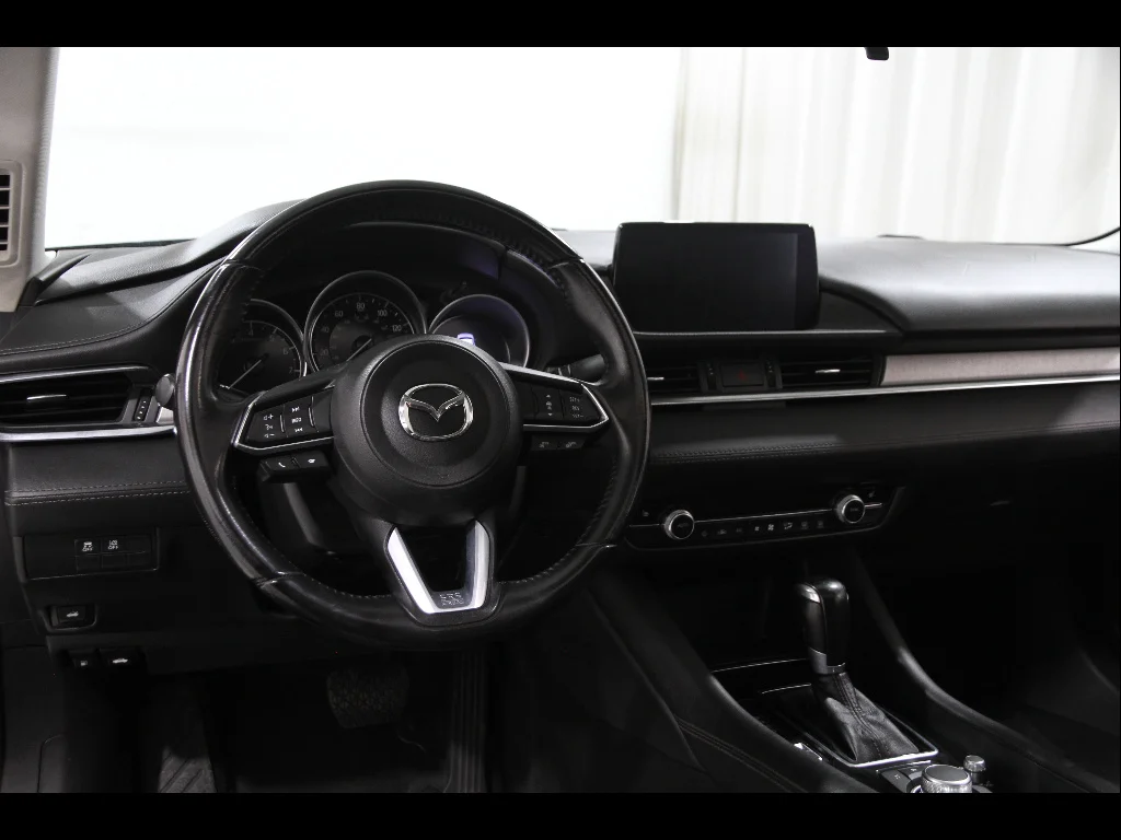 2021 Mazda MAZDA6 Touring - Photo 6