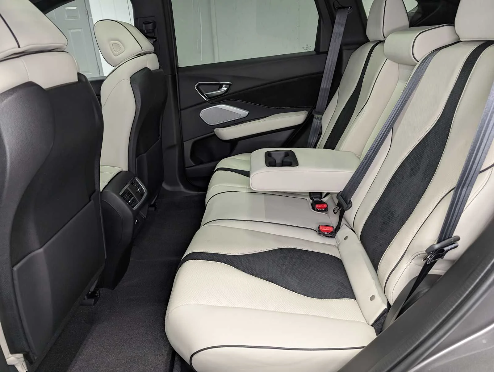 New 2026 Liquid Carbon Metallic Acura w/A-Spec Package image 21