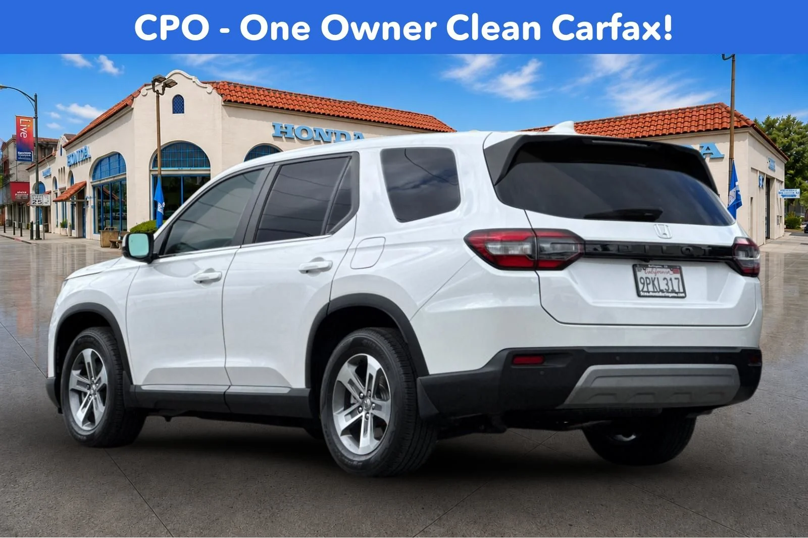 Certified Used 2025 Platinum White Pearl Honda EX-L image 6