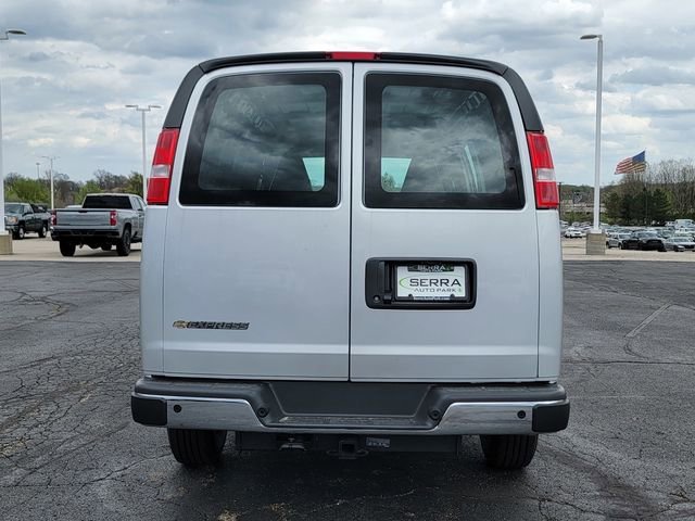 2026 Chevrolet Express Cargo Work Van - Photo 7