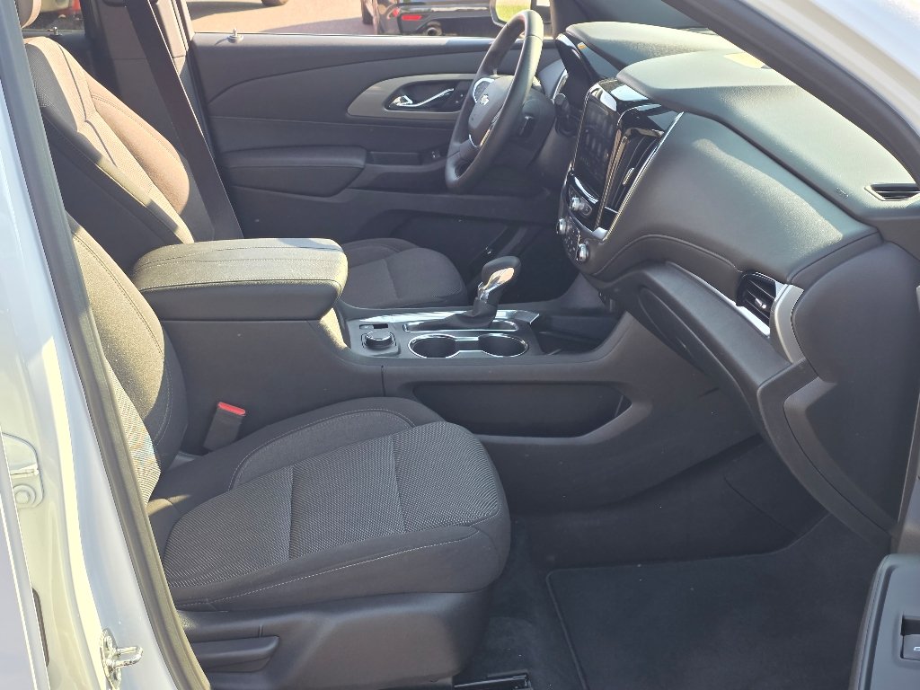 Used 2023 Summit White Chevrolet LT image 22