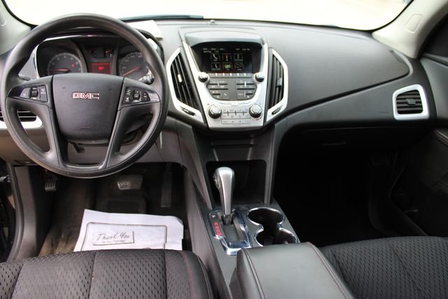 Used 2015 Black GMC SLE-1 image 24