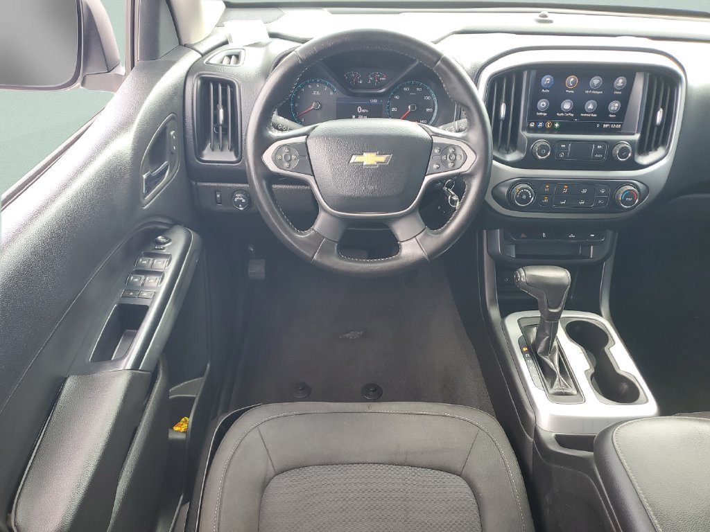 Used 2020 SUMMIT WHITE Chevrolet 2WD LT image 12