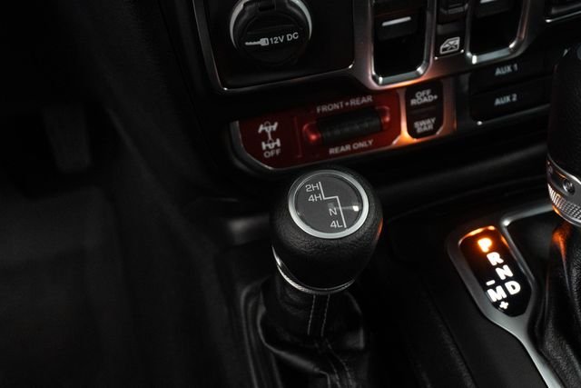 Used 2025 White Jeep Rubicon image 24