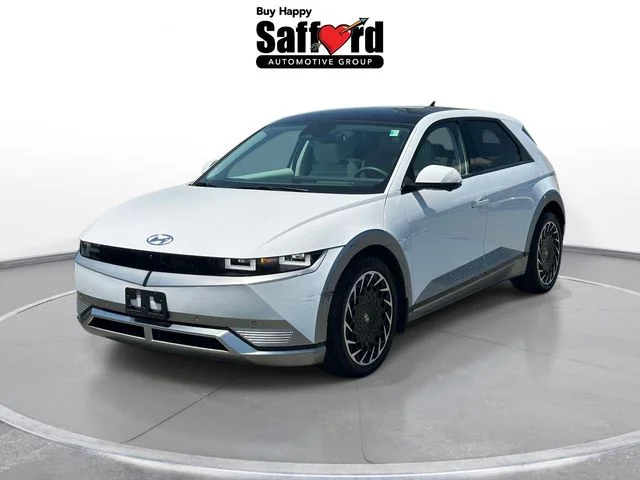Used 2024 White Hyundai Limited image 1