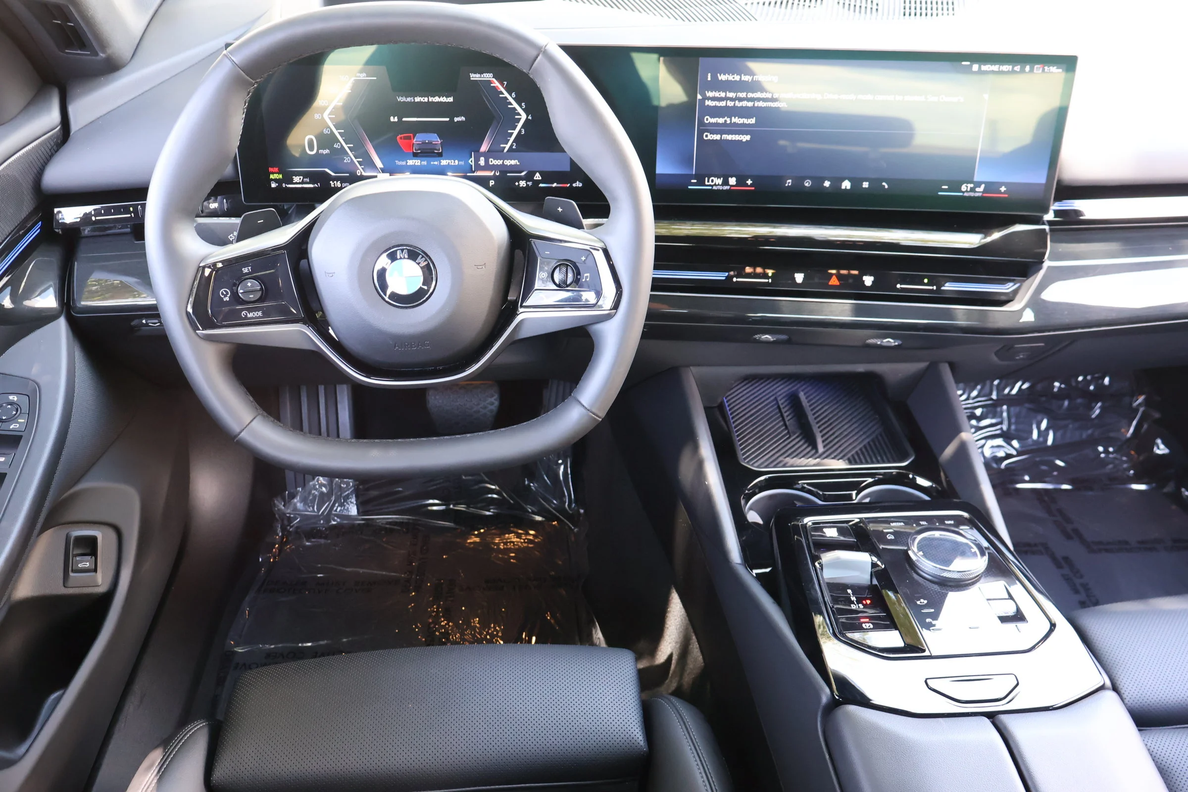 Used 2025 Dark Graphite Metallic BMW 530i image 19