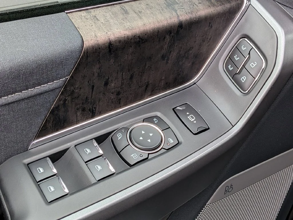 New 2026 Gray Ford Lariat image 24