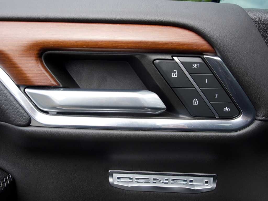 Certified Used 2023 Summit White GMC Denali image 20