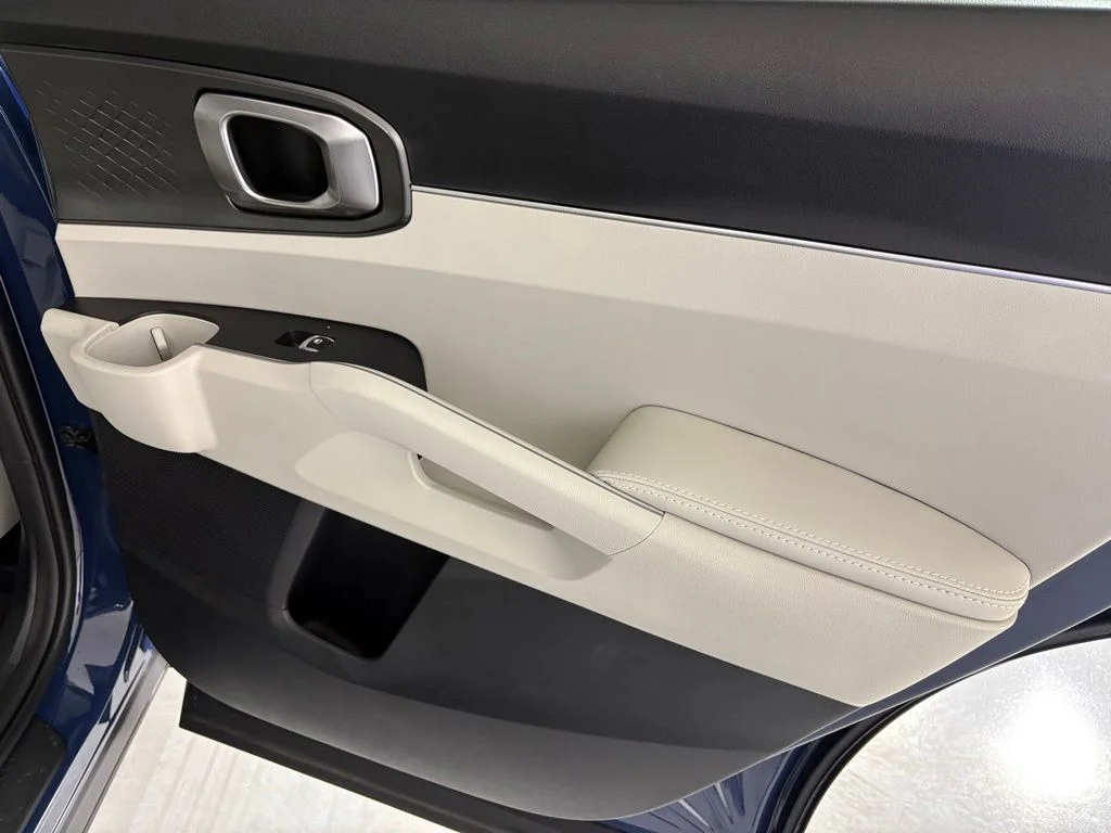 New 2026 Black Kia S image 42
