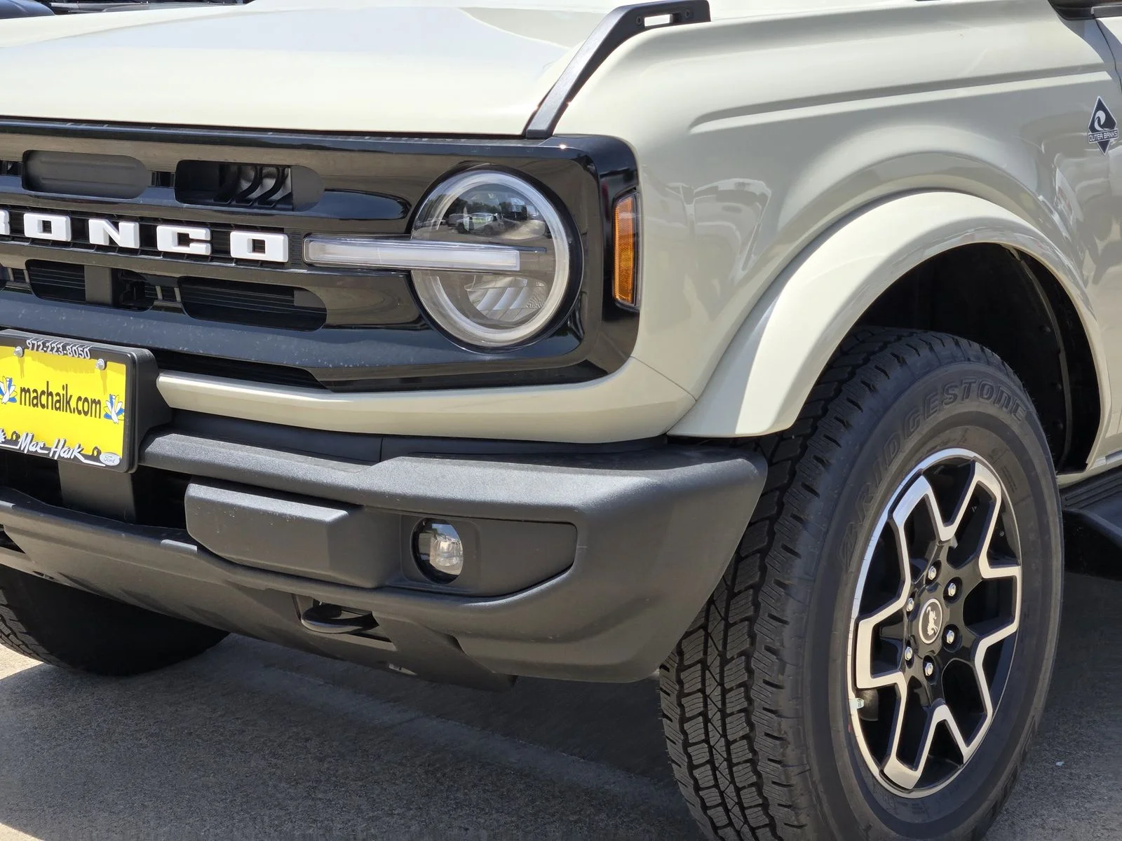 New 2026 Desert Sand Ford Outer Banks® image 5