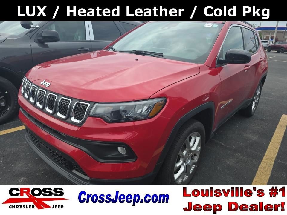 2023 Jeep Compass Latitude Lux 4X4's photo