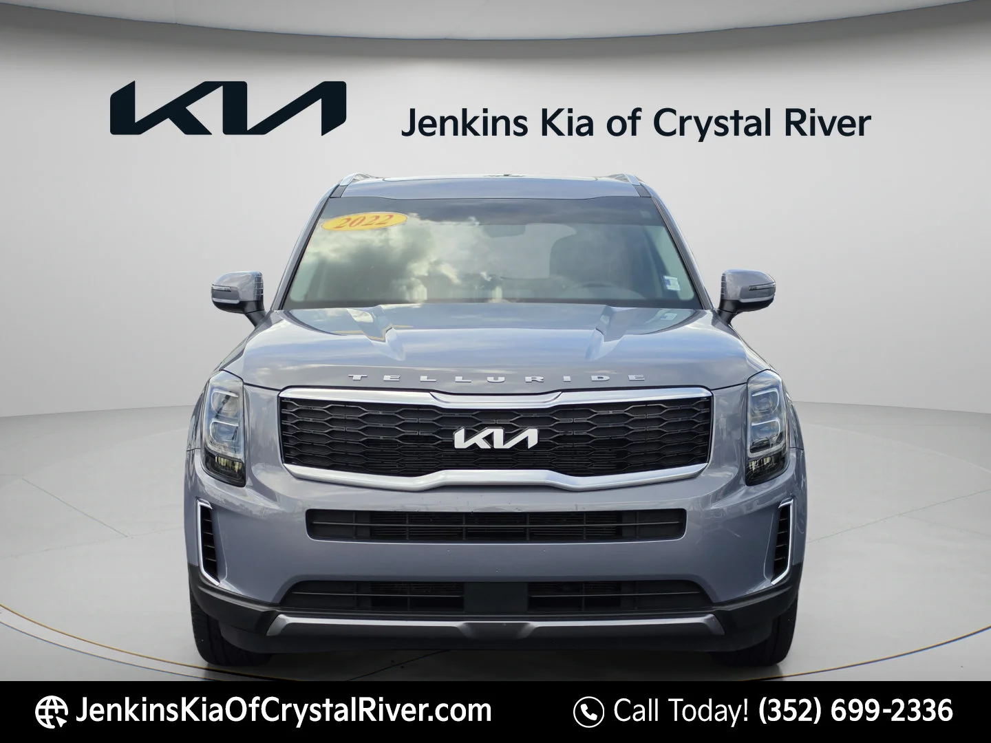Used 2022 Everlasting Silver Kia EX image 11