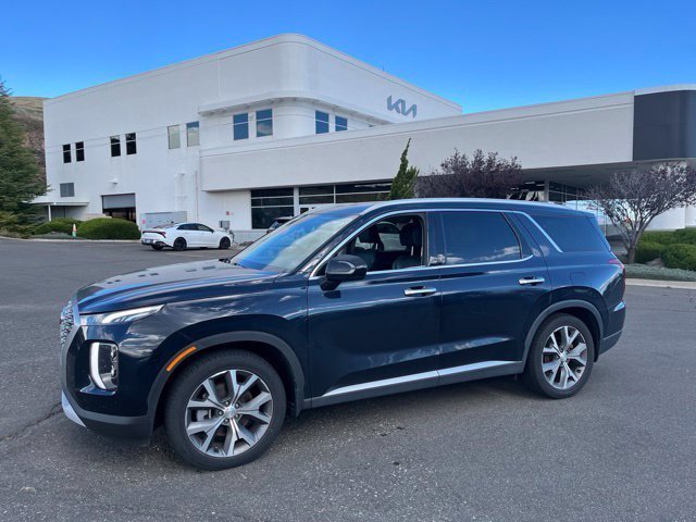 Used 2022 Moonlight Cloud Hyundai SEL image 1