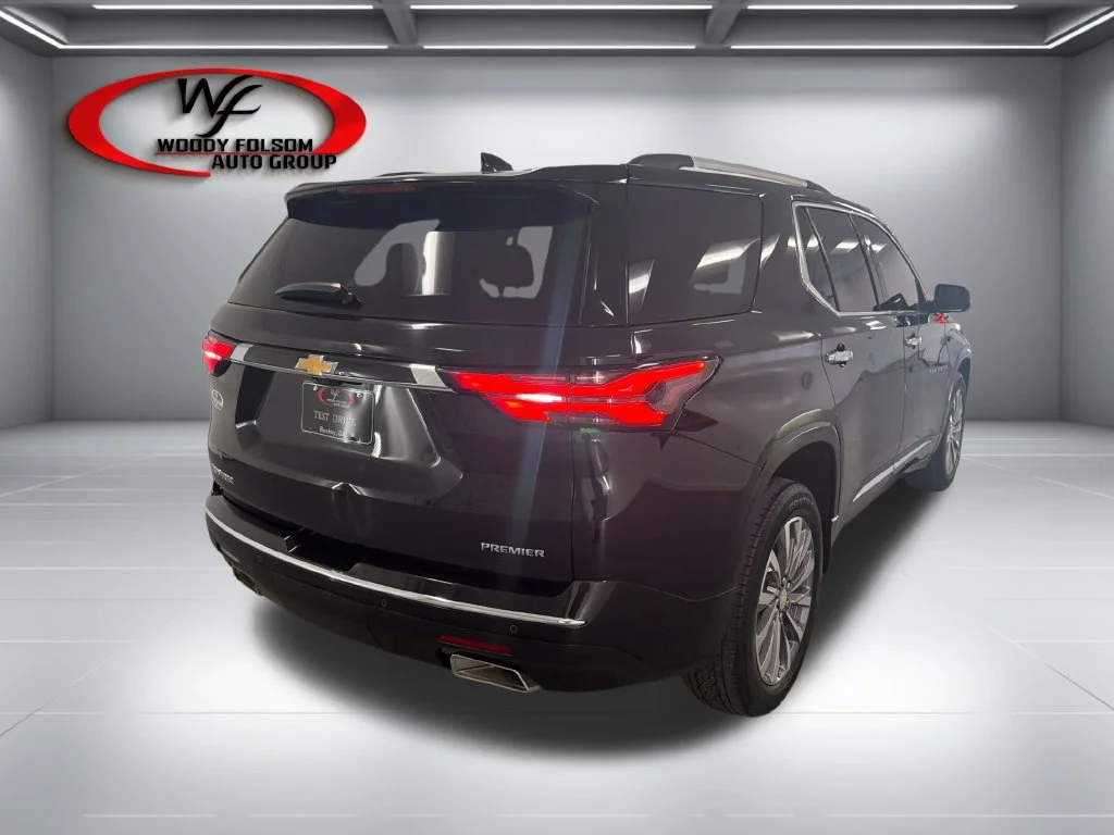 Used 2022 MOSAIC BLACK METALLIC Chevrolet Premier image 6