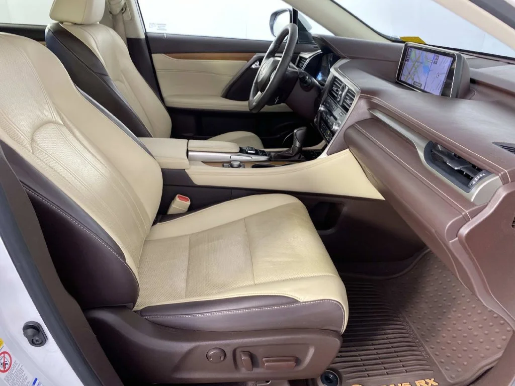 Used 2017 White Pearl Lexus 350 image 10