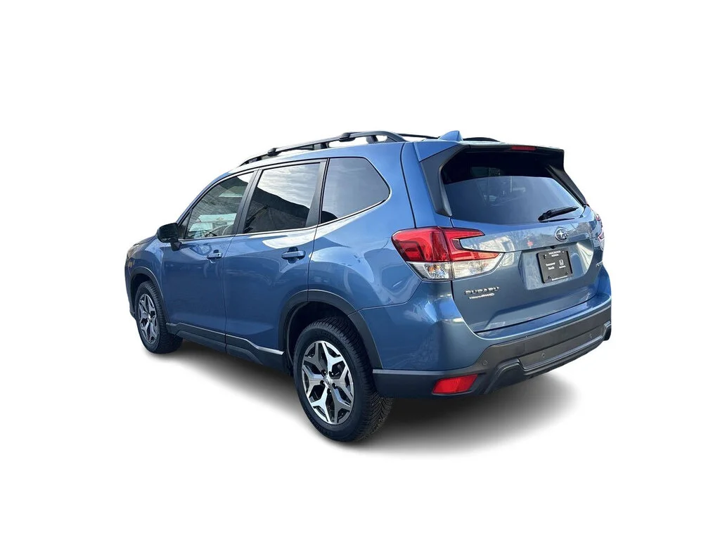 Used 2023 Horizon Blue Pearl Subaru Sport 2.5L CVT image 10