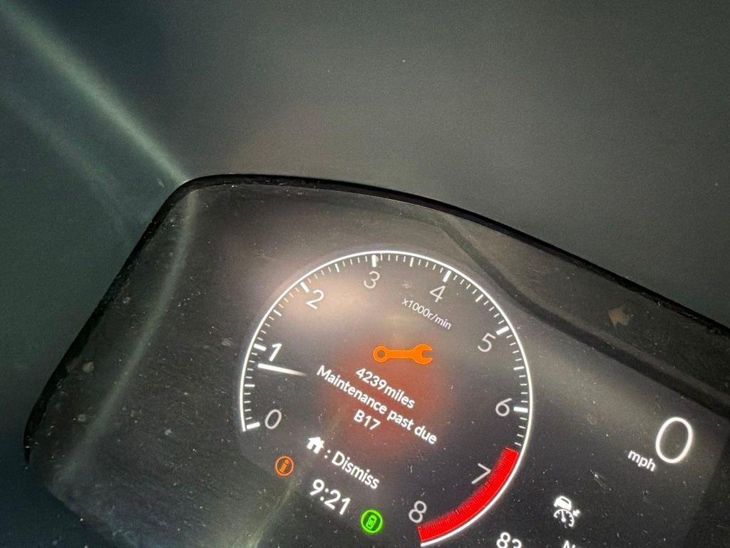 Used 2024 Canyon River Blue Metallic Honda EX-L image 11