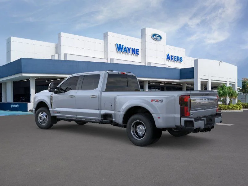 New 2026 Glacier Gray Metallic Tri-Coat Ford Platinum image 4