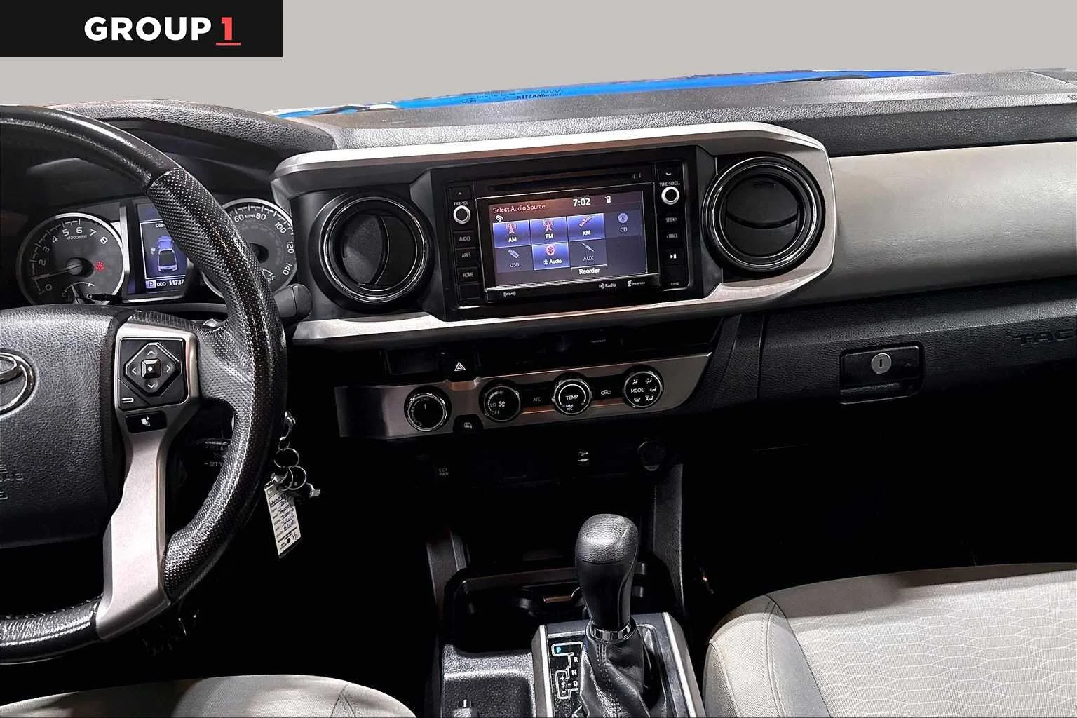 Certified Used 2017 Blazing Blue Pearl Toyota SR5 image 7