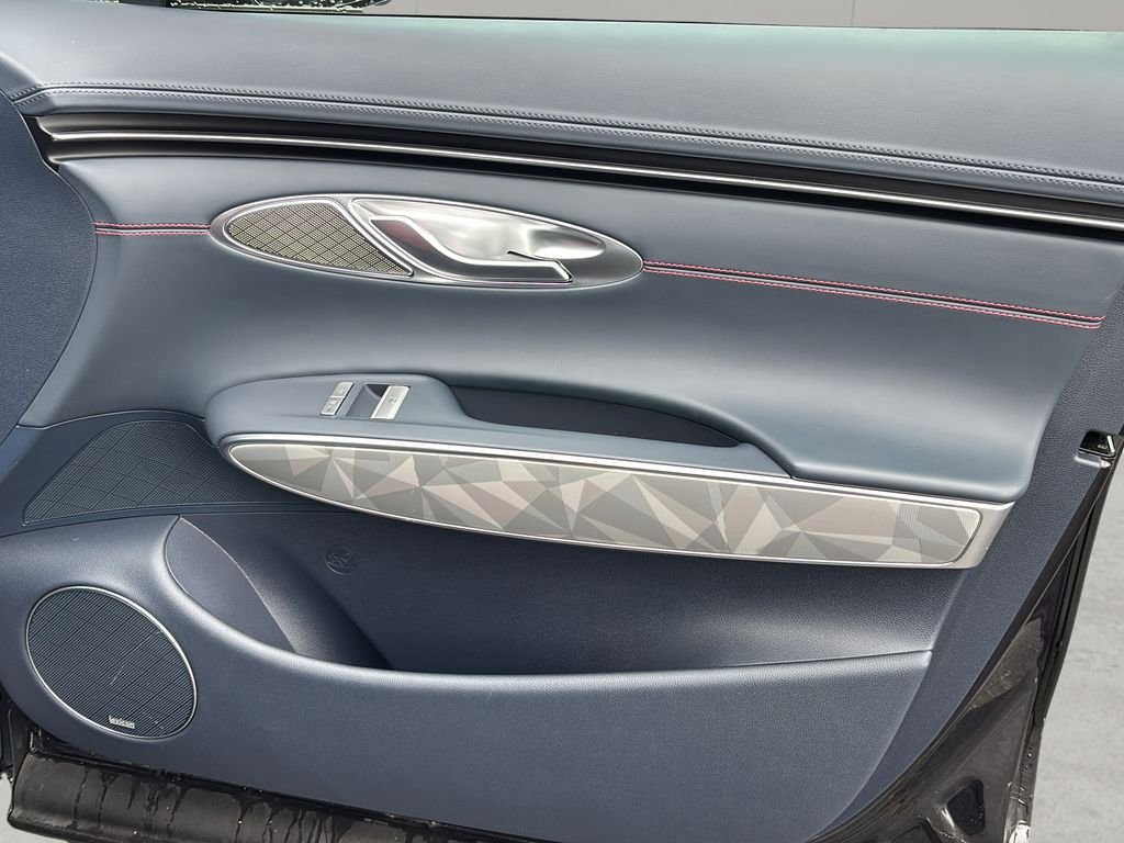2025 GENESIS GV70 Sport - Photo 32