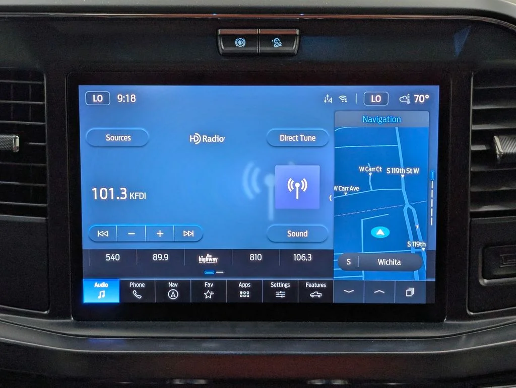 New 2026 Agate Black Metallic Ford F-250® Lariat® image 5