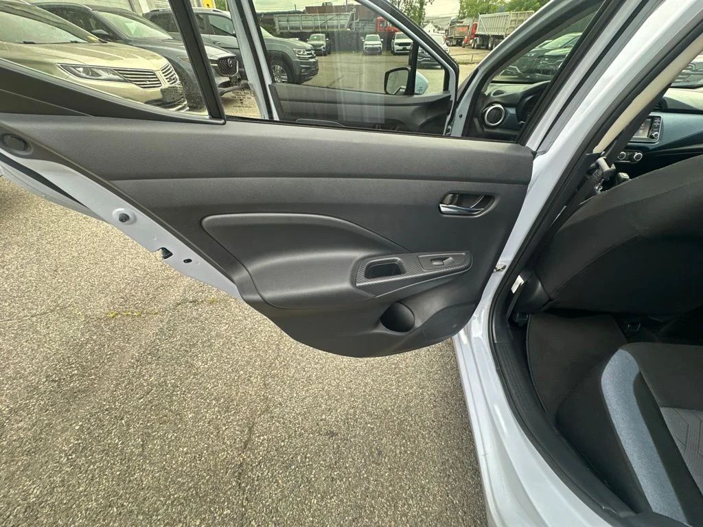 Used 2025 Gray Nissan 1.6 SV image 23