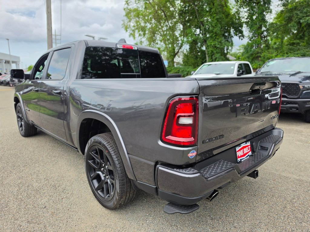 New 2026 Granite Crystal Metallic Clear-Coat Exterior Paint RAM Laramie image 10