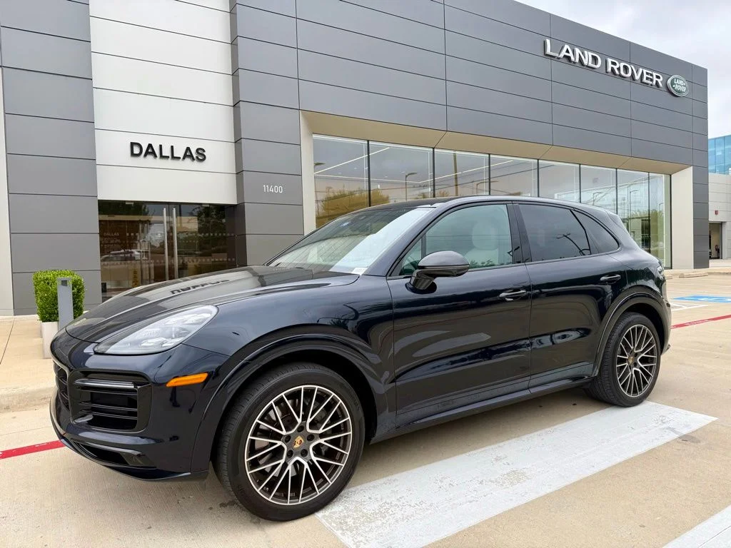 2021 Porsche Cayenne S's photo