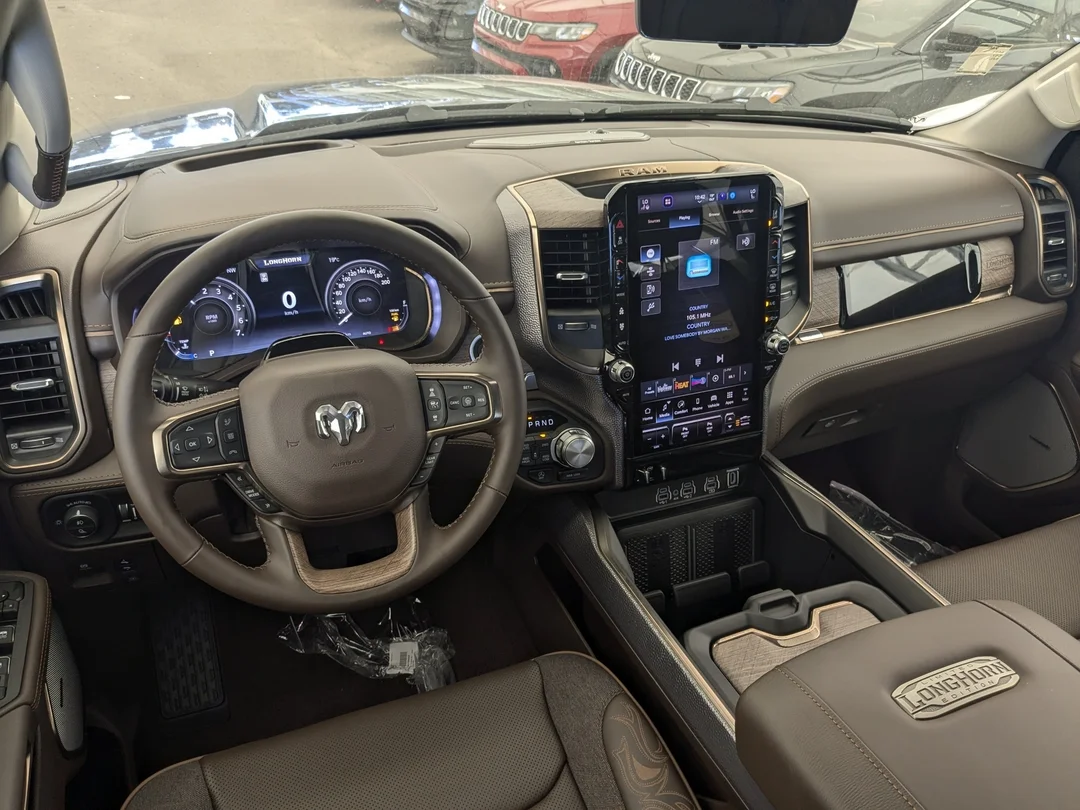 New 2026 Black RAM Limited Longhorn - - 4x4 - 5.7L HEMI V8 eTorque - Premium Leather - Pano Sunroof & More! image 25