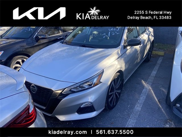 2020 Nissan Altima SR