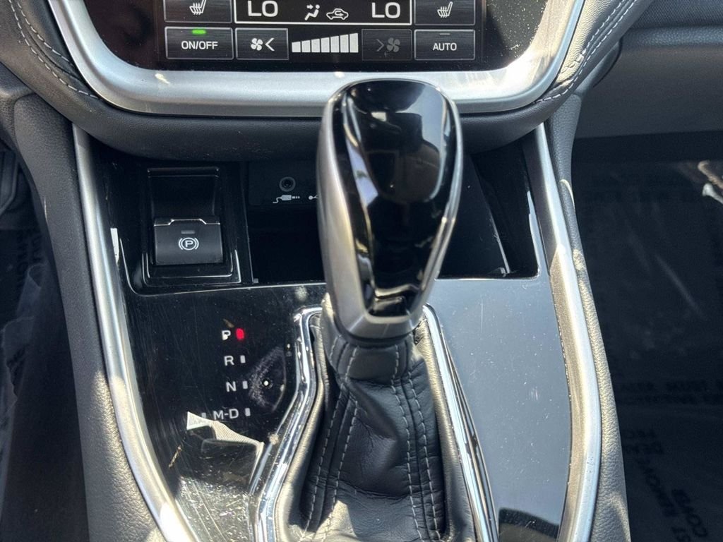 2025 Subaru Outback Premium - Photo 16