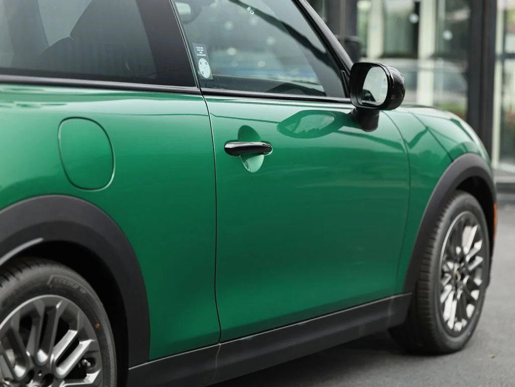 New 2026 British Racing Green MINI Signature Plus image 8