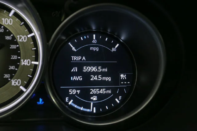 Used 2025 White Mazda 2.5 S Preferred Package image 33