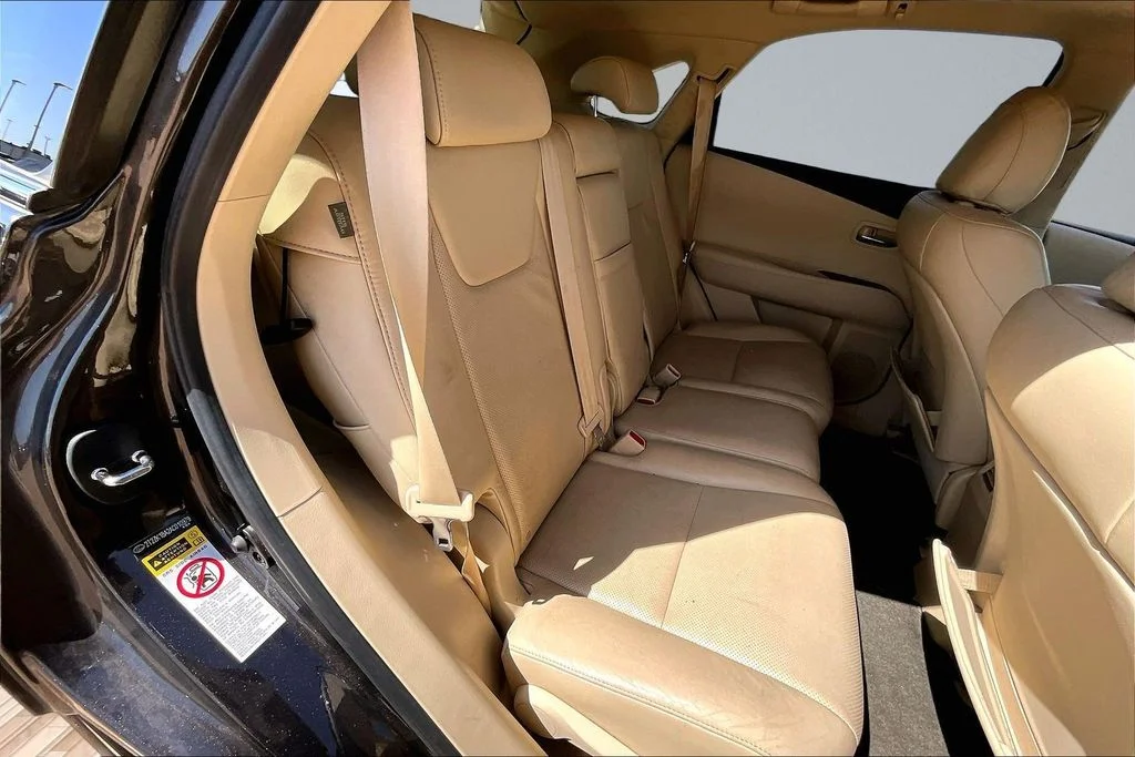 Used 2010  Lexus 350 image 24