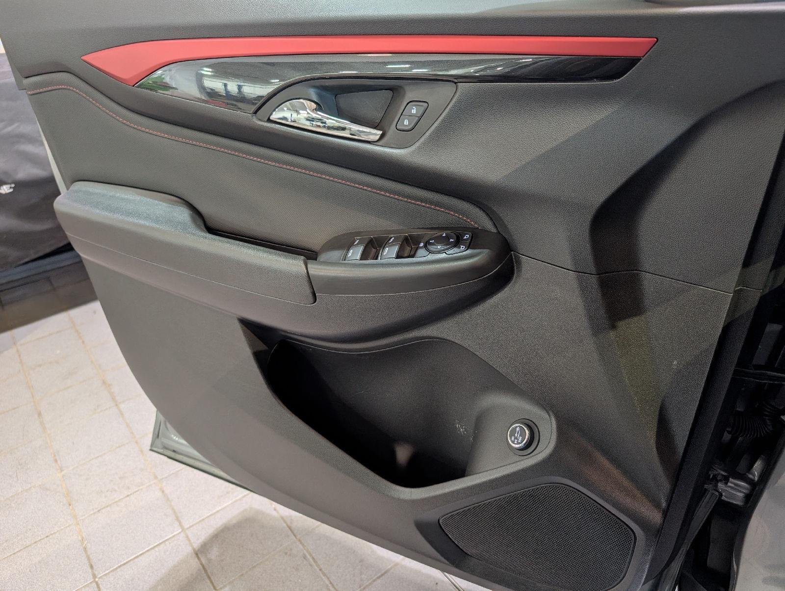 Used 2025 Sterling Gray Metallic Chevrolet RS image 11