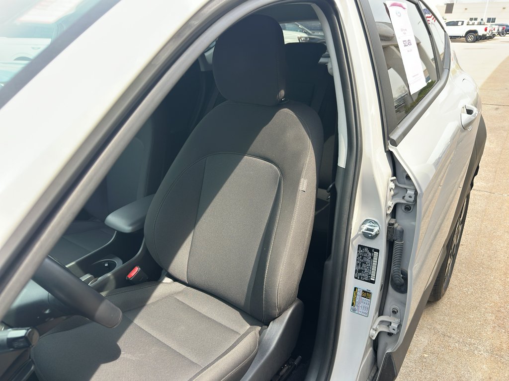 Used 2025 Cyber Gray Metallic Hyundai SEL image 25