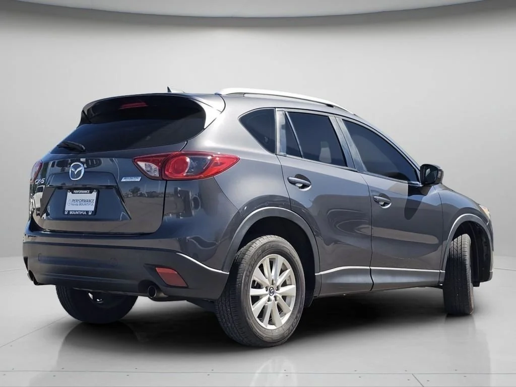 Used 2015 Meteor Gray Mica Mazda Sport image 23