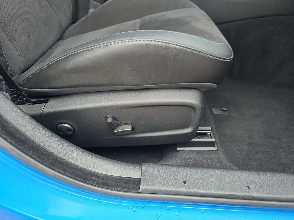 Used 2023 B5 Blue Pearlcoat Dodge R/T Scat Pack image 35